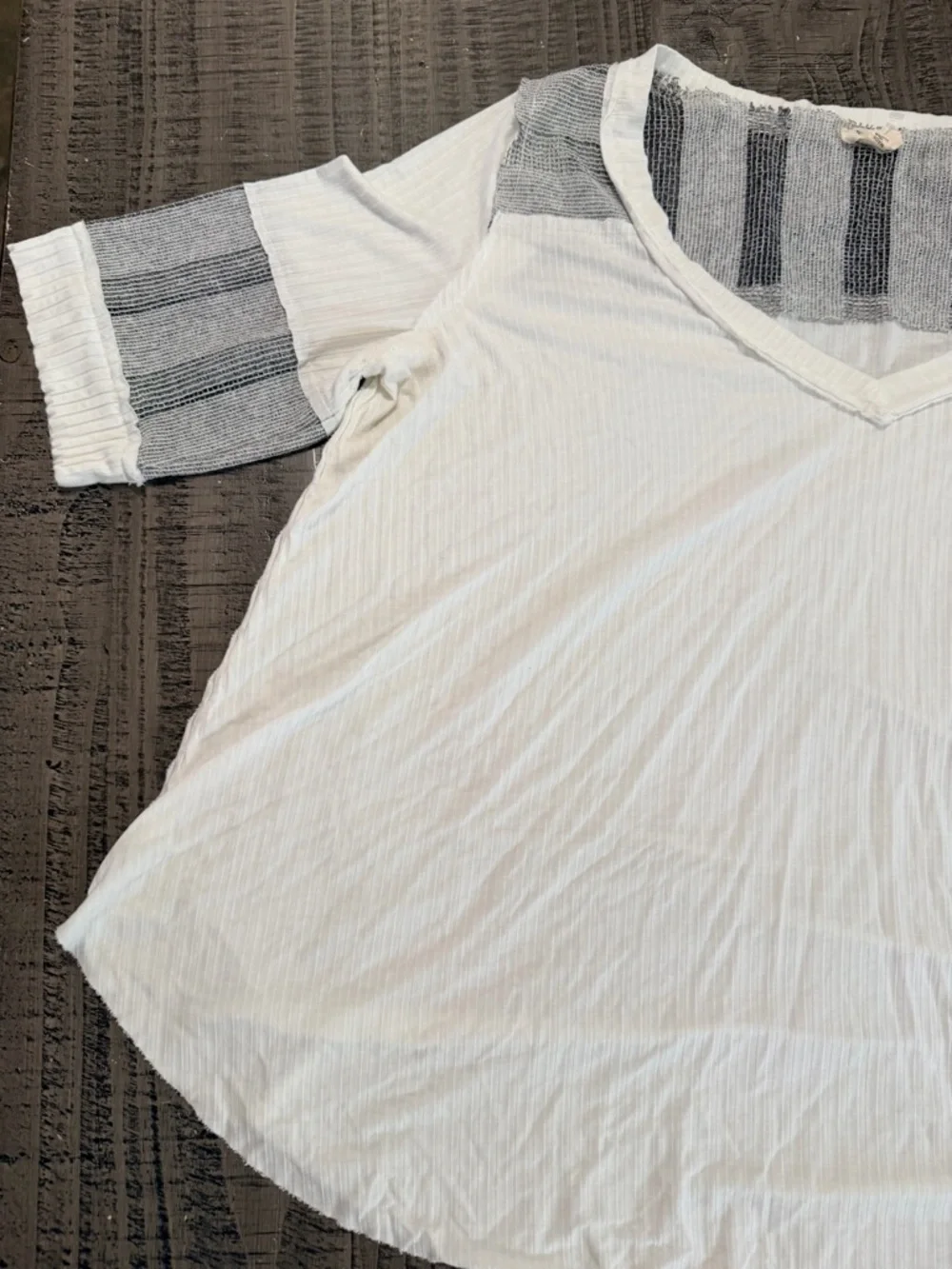 POL White V-Neck Short 3/4 Sleeve Tee with Gray Striped Accents - Picture 2 of 10